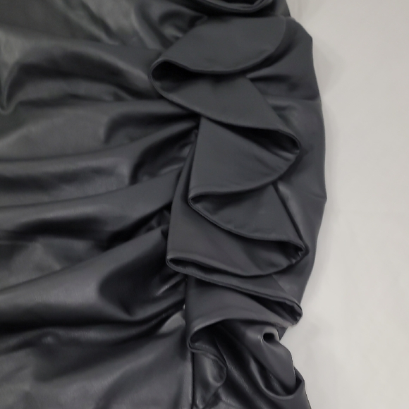 Express Black Asymmetrical Ruffled Sheath Dress - Picture 4 of 11